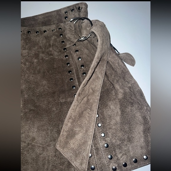 Forever 21 olive green suede leather studded mini wrap skirt | Medium | NWT - Picture 6 of 7